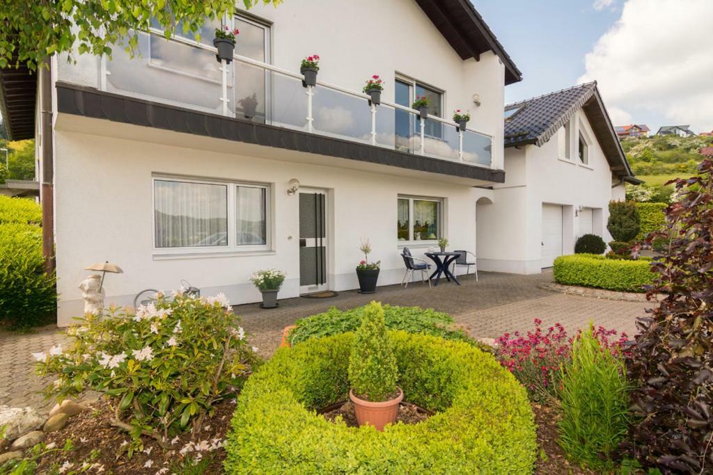 Ferienwohnung Gross B Schleiden Esterno foto